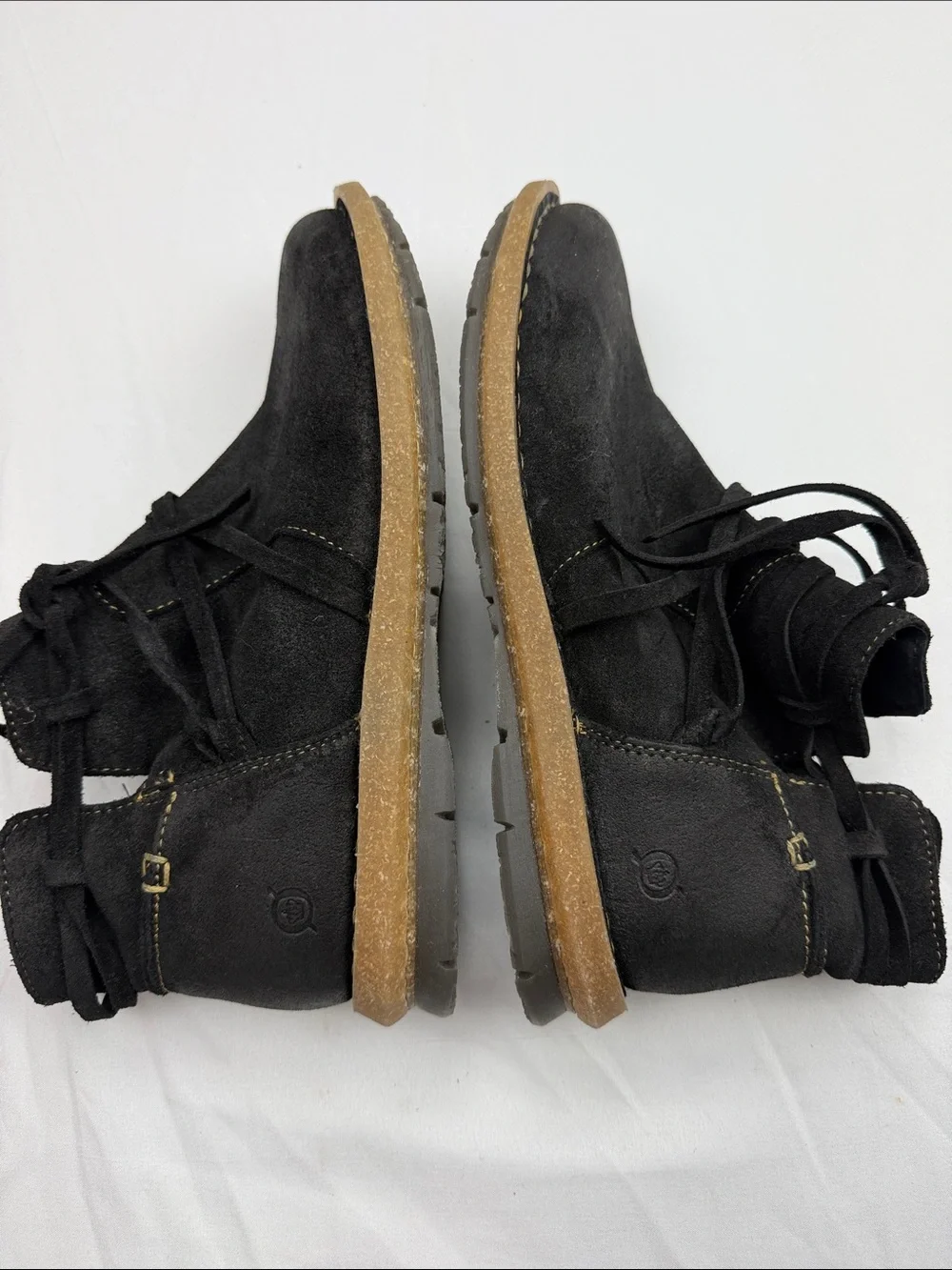 Børn Tarkiln Ankle Boot in Black Distressed.